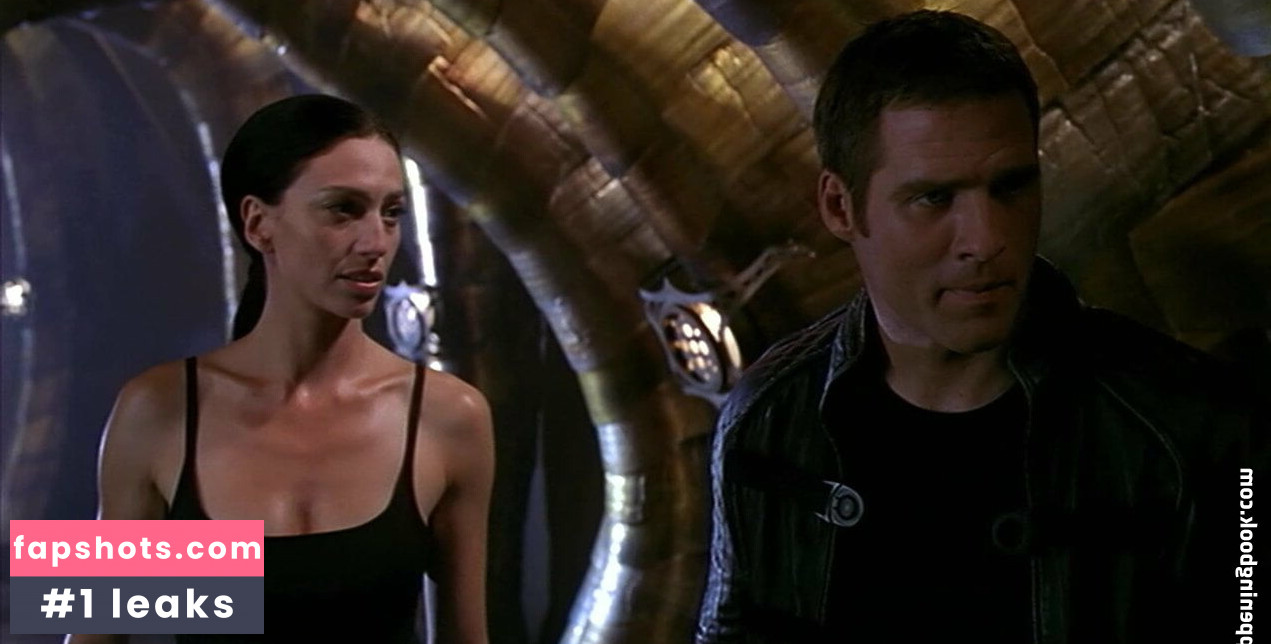 Claudia Black gallery photo #11