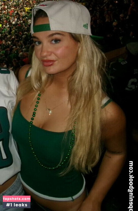 Claudia Conway Nude Leaks OnlyFans Photos #3 - Fapshots