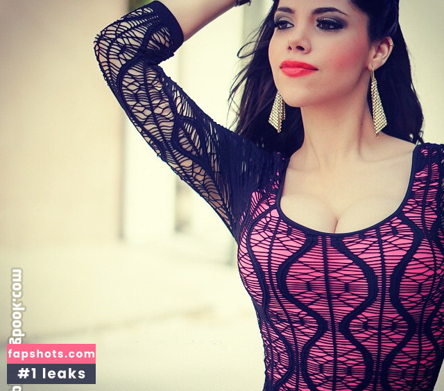 Claudia Guajardo Nude Leaks OnlyFans Photos #7 - LeakJerk