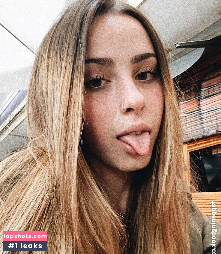 Claudia Icardo gallery photo #11