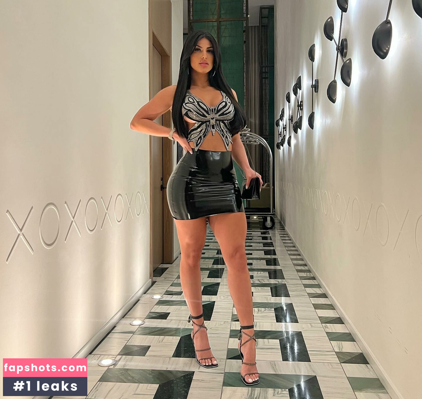 Claudia Mustelier gallery photo #24