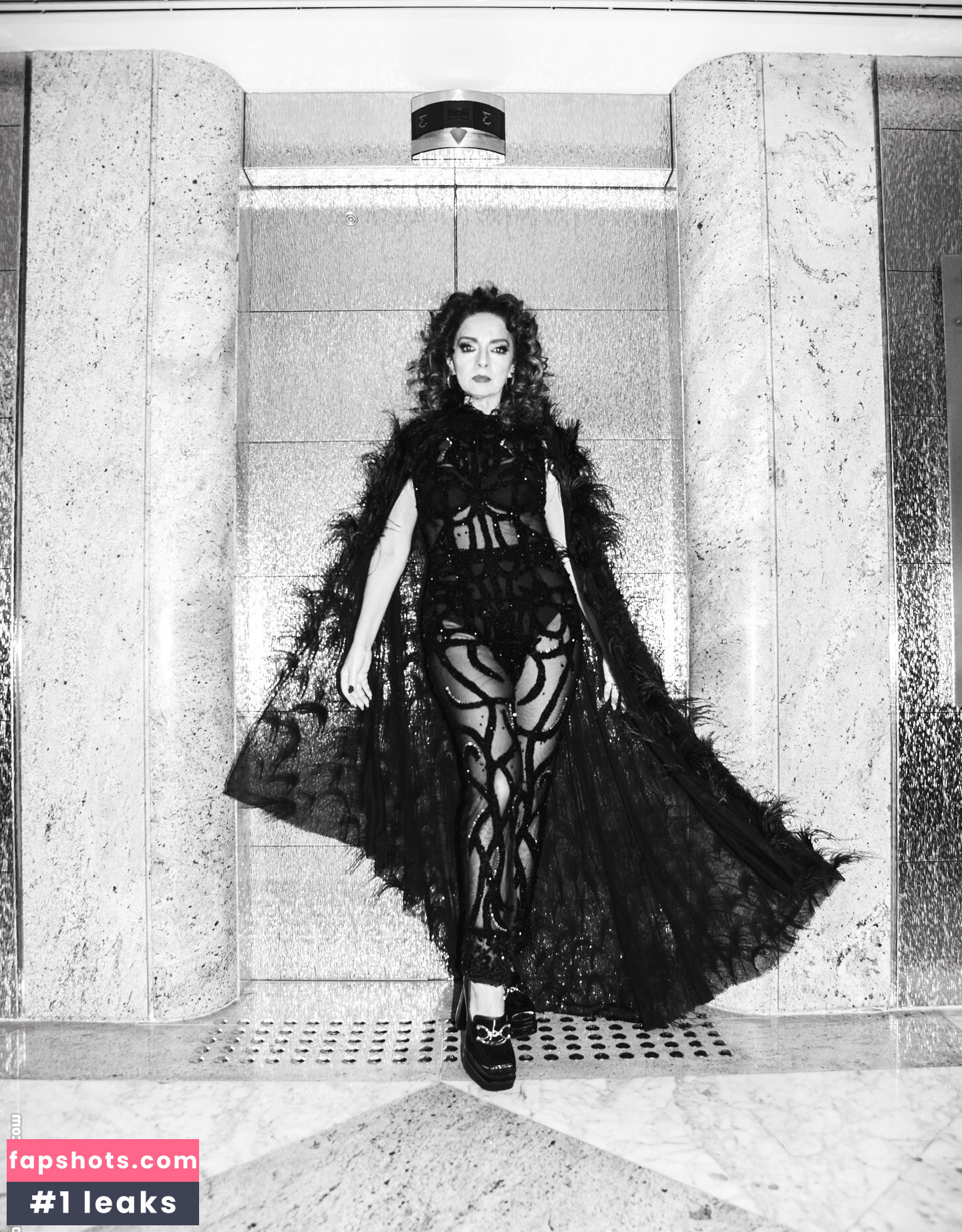 Cláudia Ohana gallery photo #11