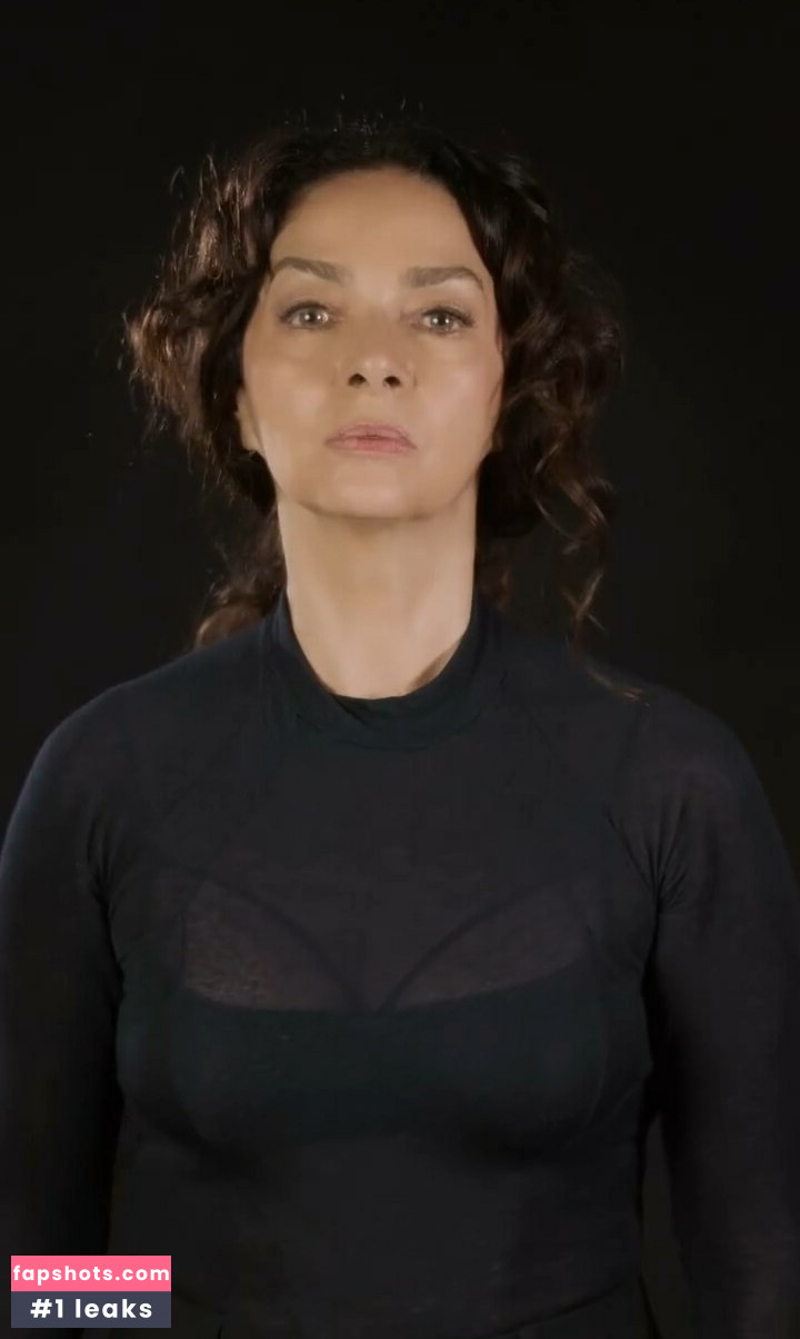 Cláudia Ohana gallery photo #4