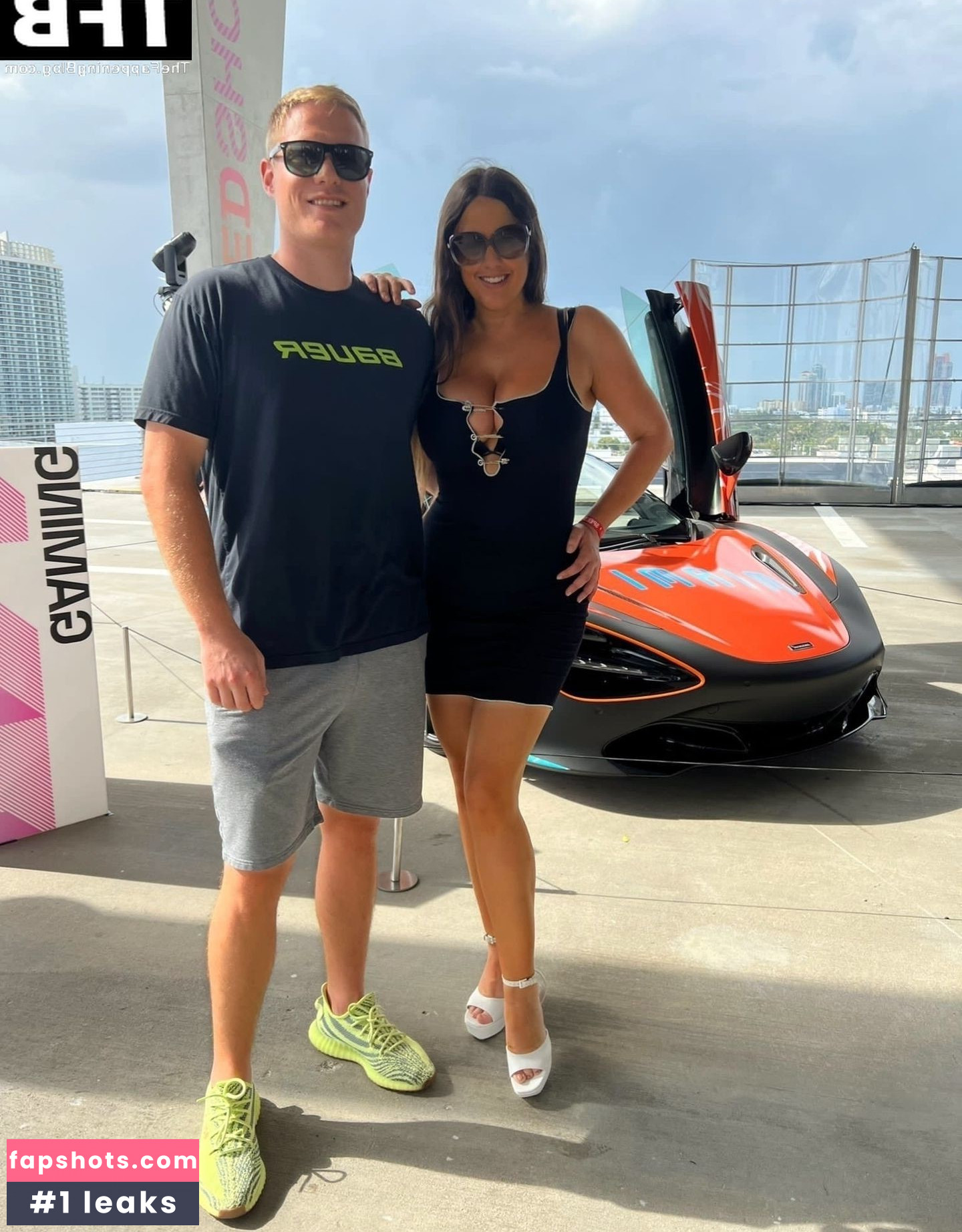 Claudia Romani gallery photo #286