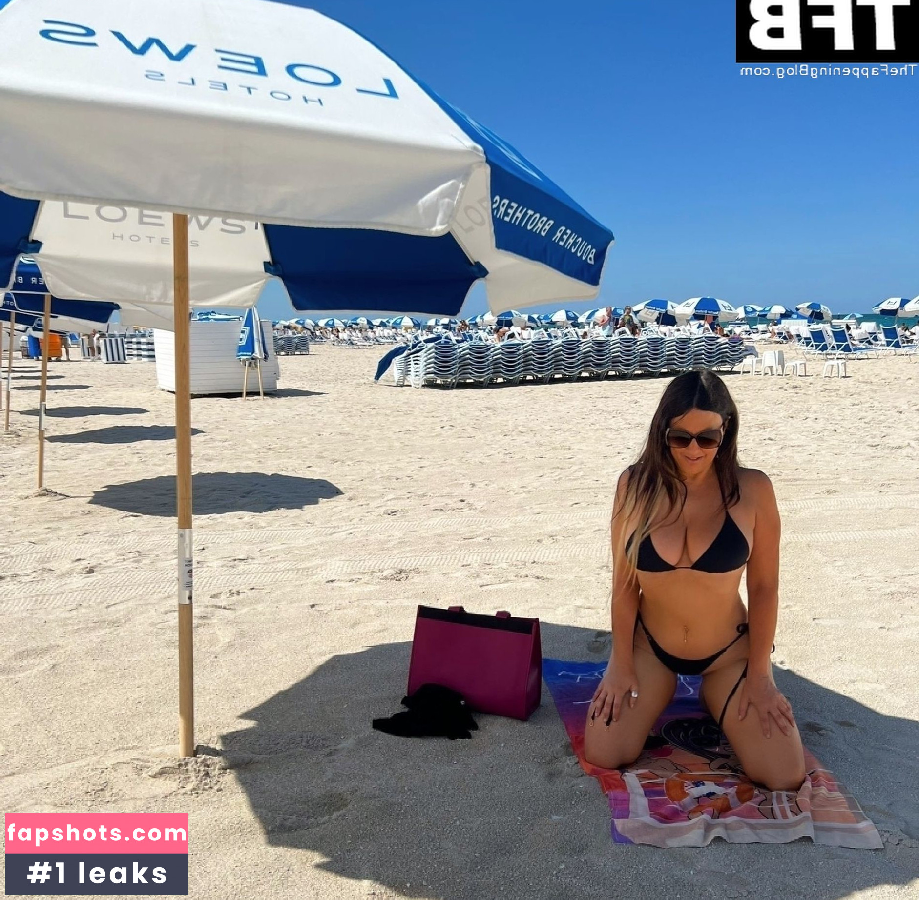 Claudia Romani gallery photo #291