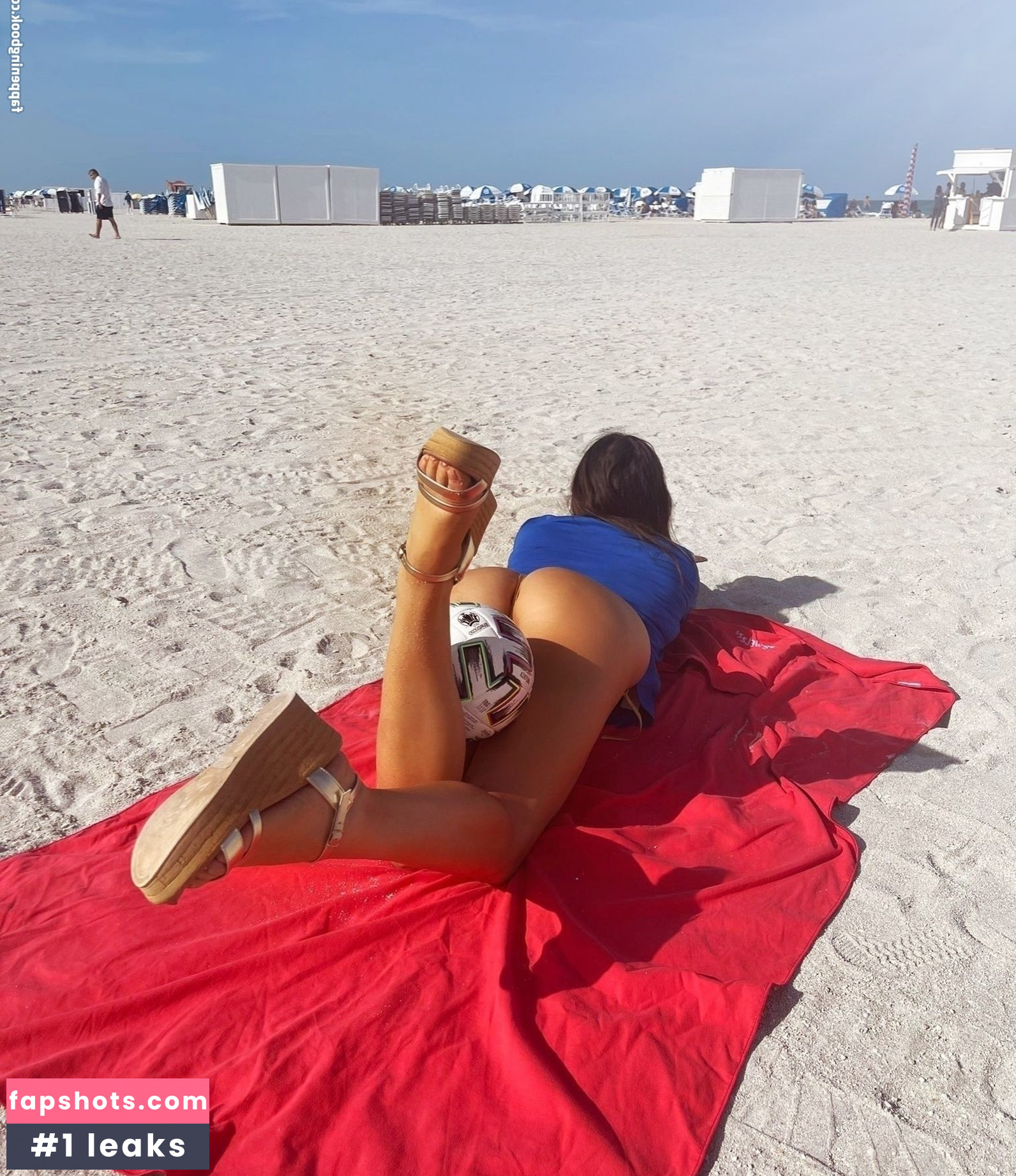 Claudia Romani gallery photo #346