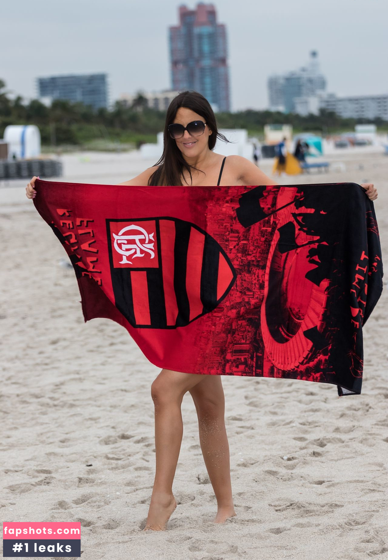 Claudia Romani gallery photo #522