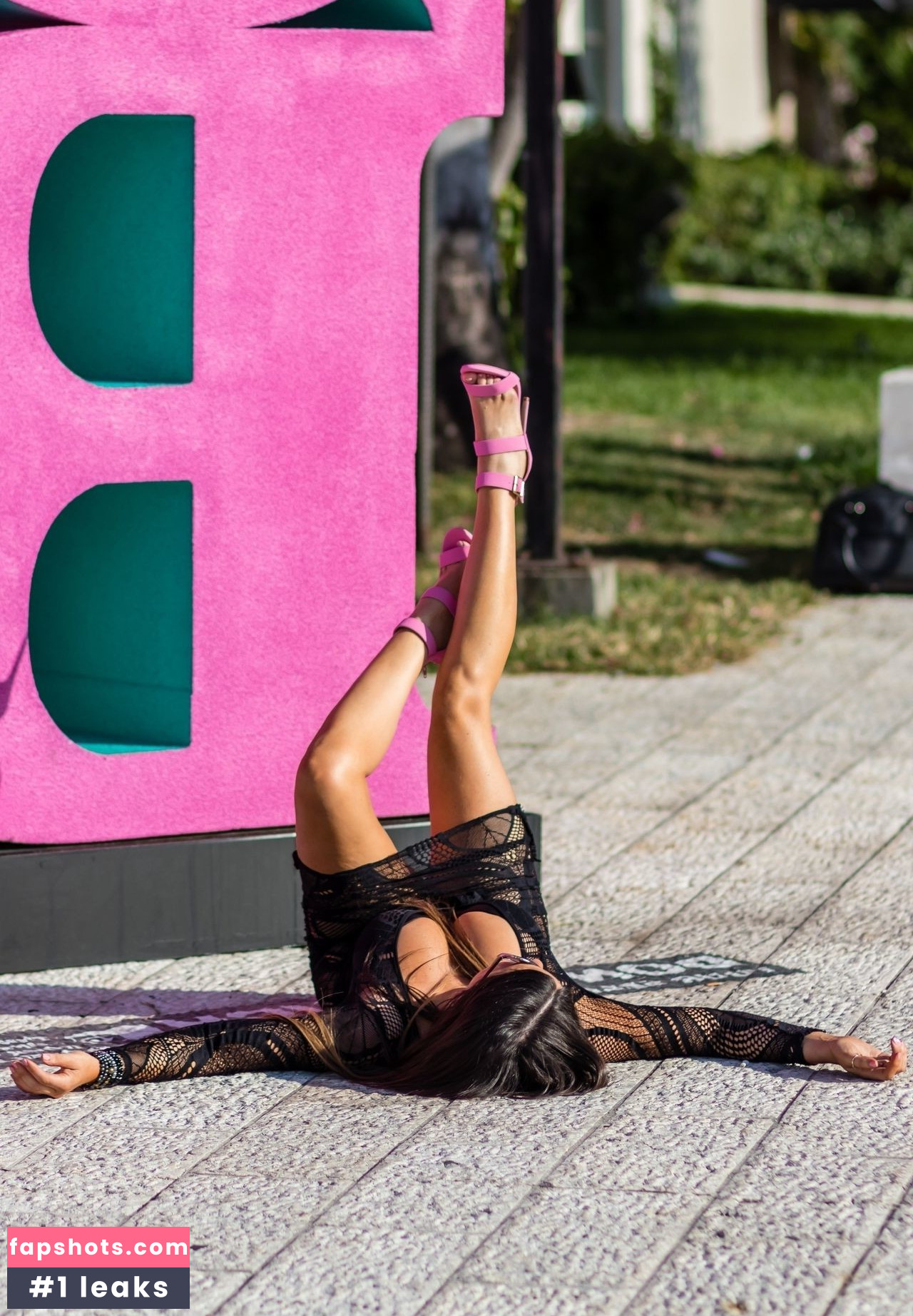 Claudia Romani gallery photo #611