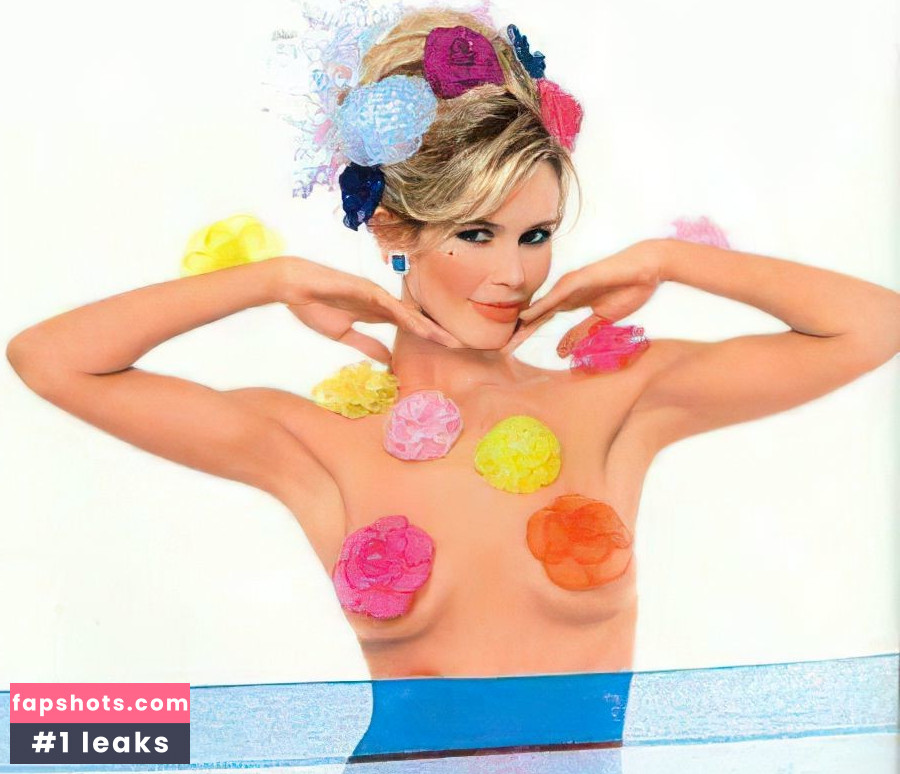 Claudia Schiffer gallery photo #109