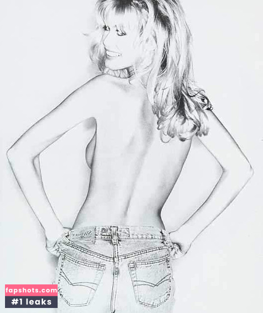 Claudia Schiffer gallery photo #159