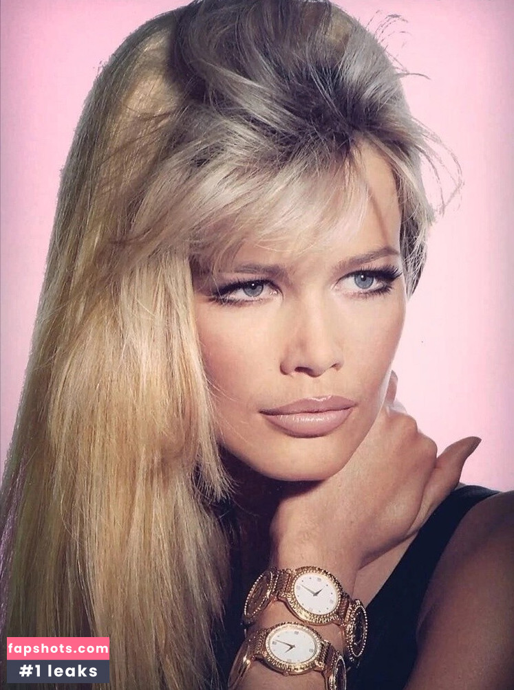 Claudia Schiffer gallery photo #43