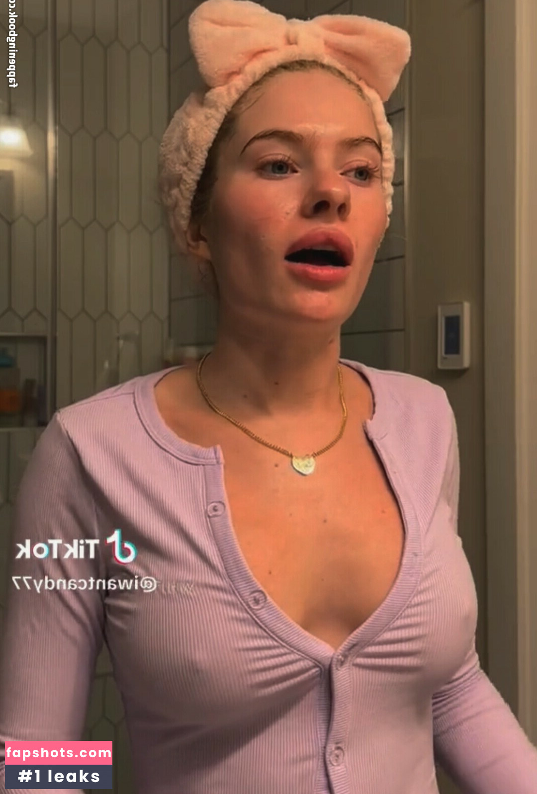 Claudia Walsh gallery photo #17