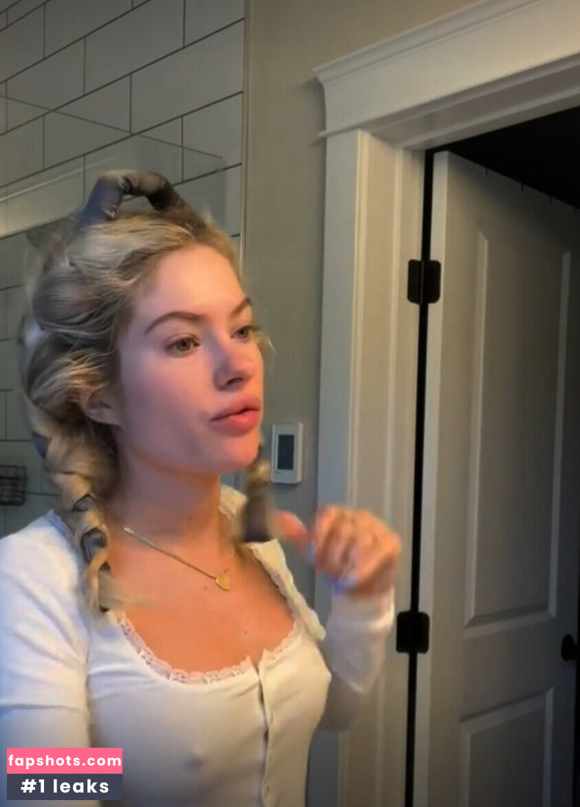 Claudia Walsh gallery photo #29