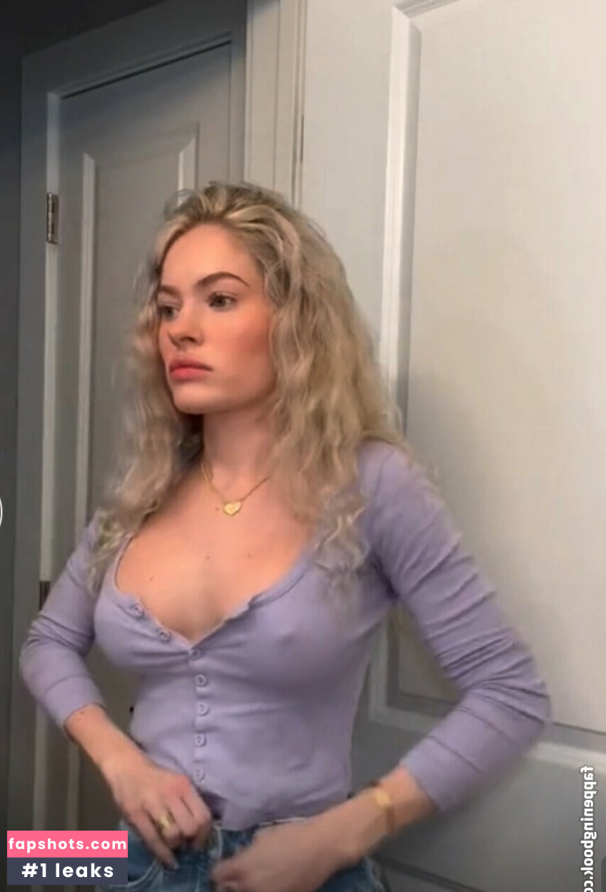 Claudia Walsh gallery photo #33