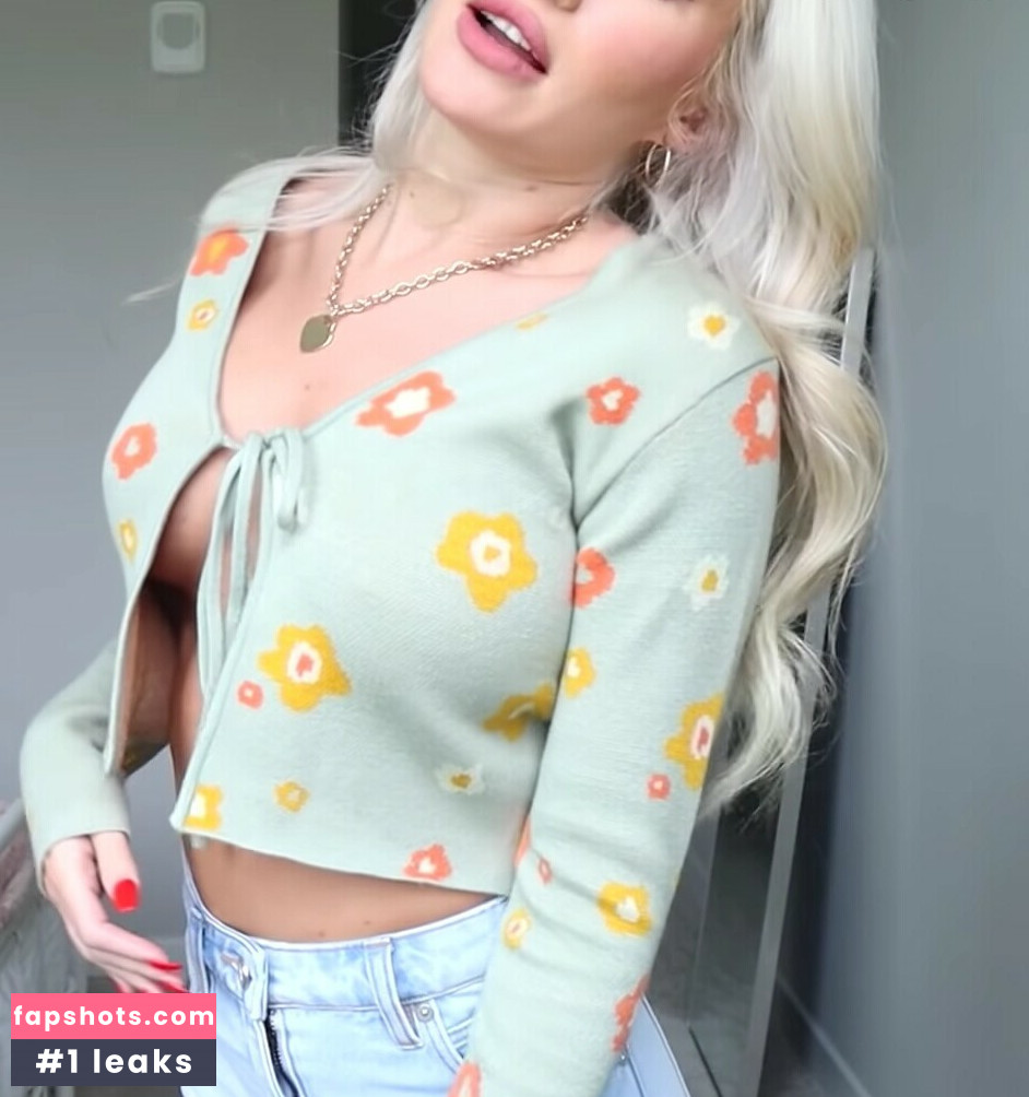 Claudia Walsh gallery photo #74