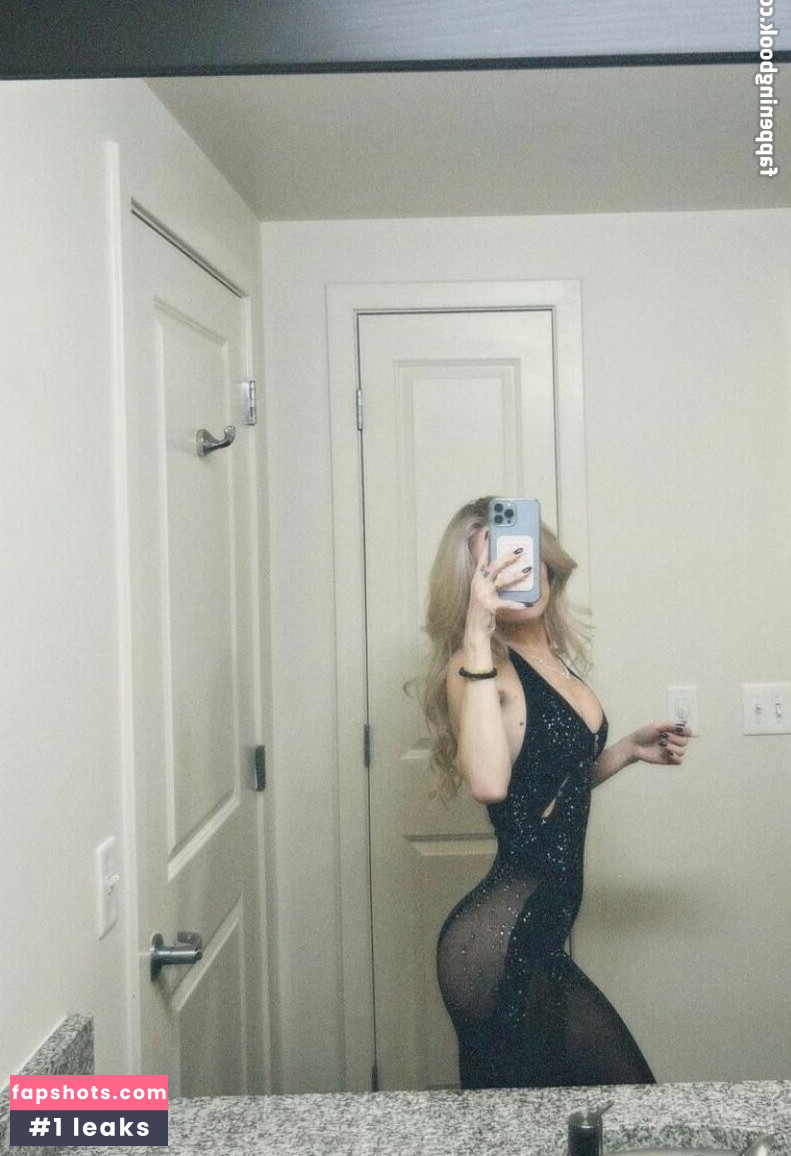 Claudia Walsh gallery photo #89