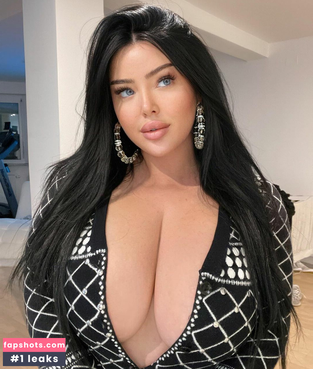 claudiarivier gallery photo #3