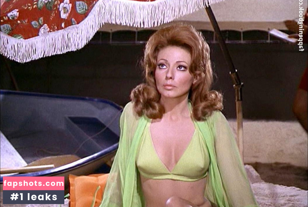 Claudie Lange gallery photo #6