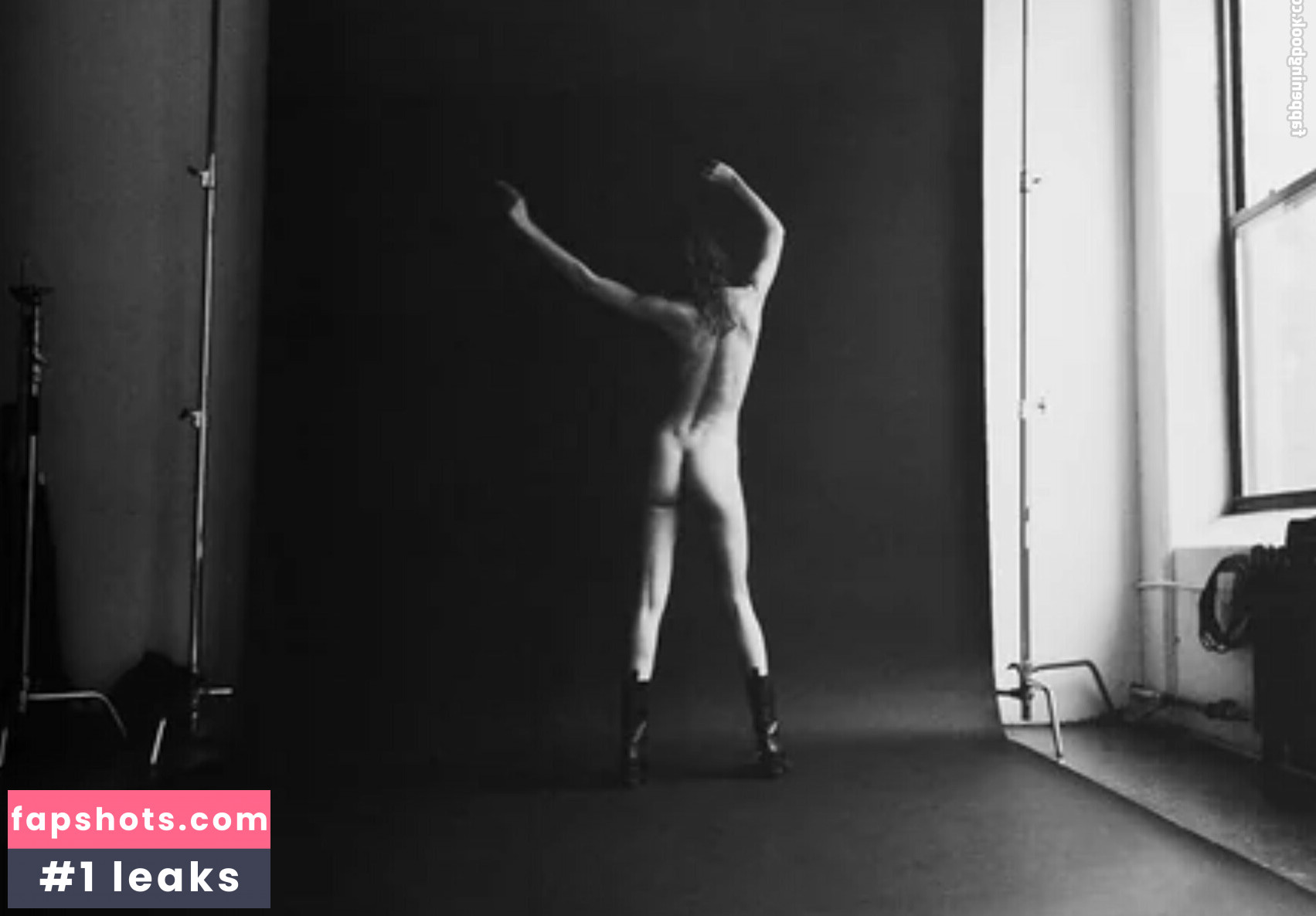 Clemence Navarro Bastin gallery photo #14