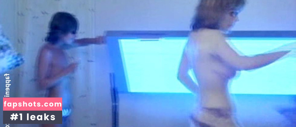 Clémentine Célarié gallery photo #12