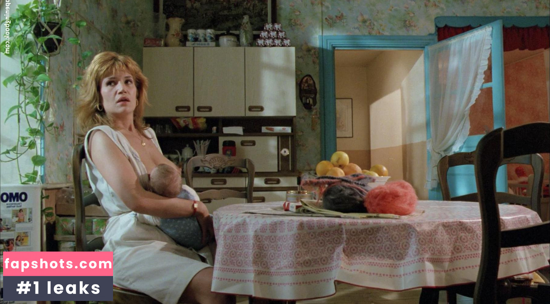 Clémentine Célarié gallery photo #21