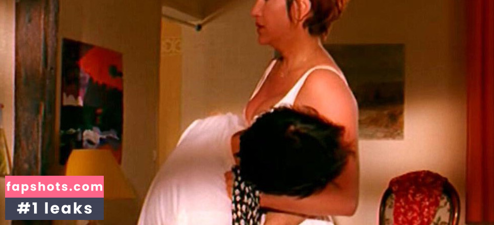 Clémentine Célarié gallery photo #5