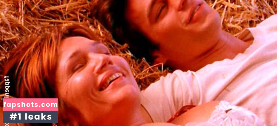 Clémentine Célarié gallery photo #9