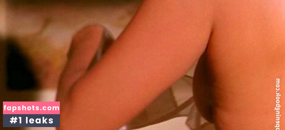 Clémentine Célarié gallery photo #10