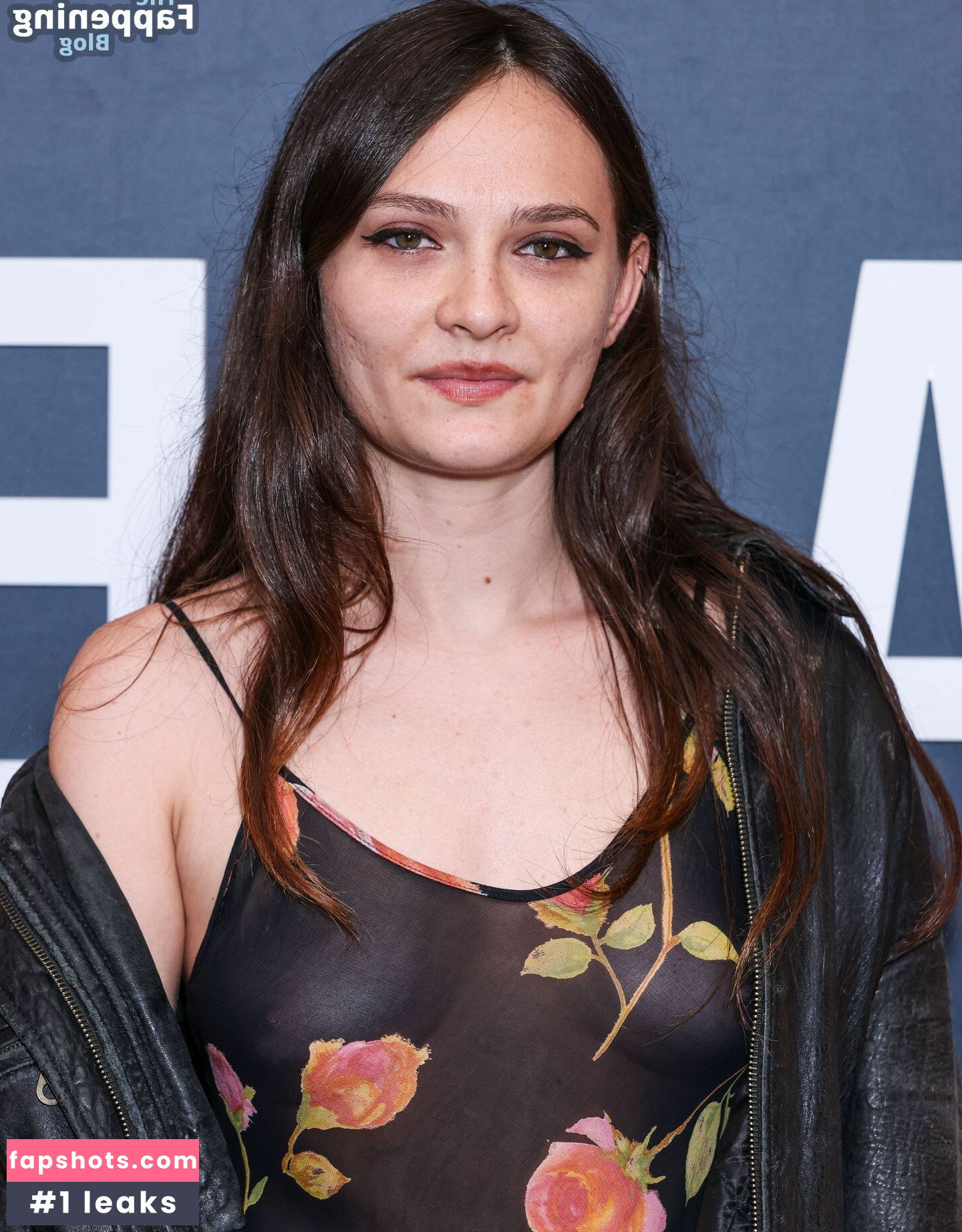 Clementine Creevy gallery photo #6