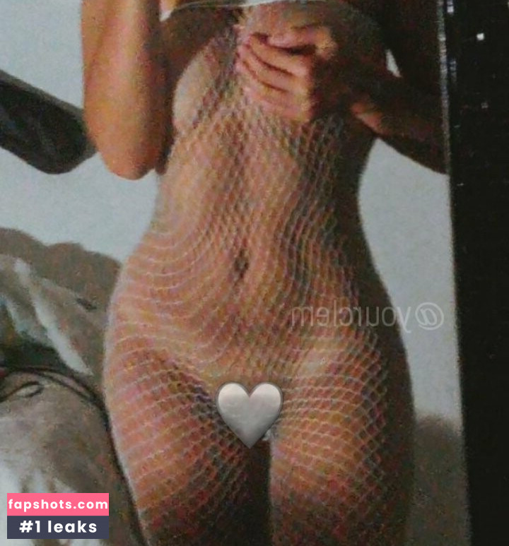 Clementine gallery photo #25