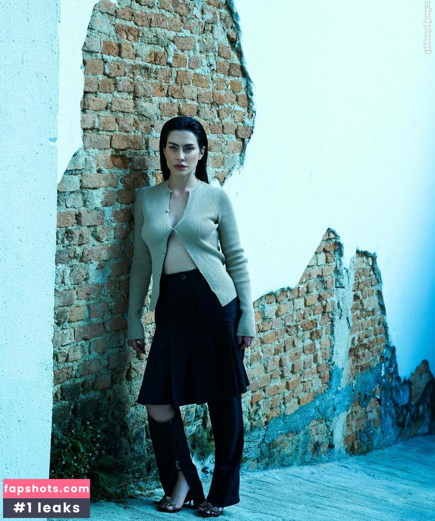 Cleo Pires gallery photo #47