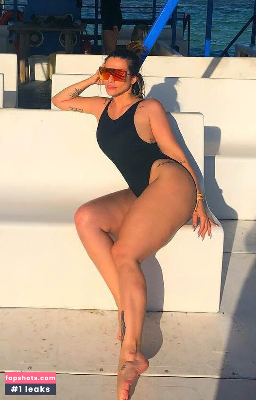 Cleo Pires gallery photo #68