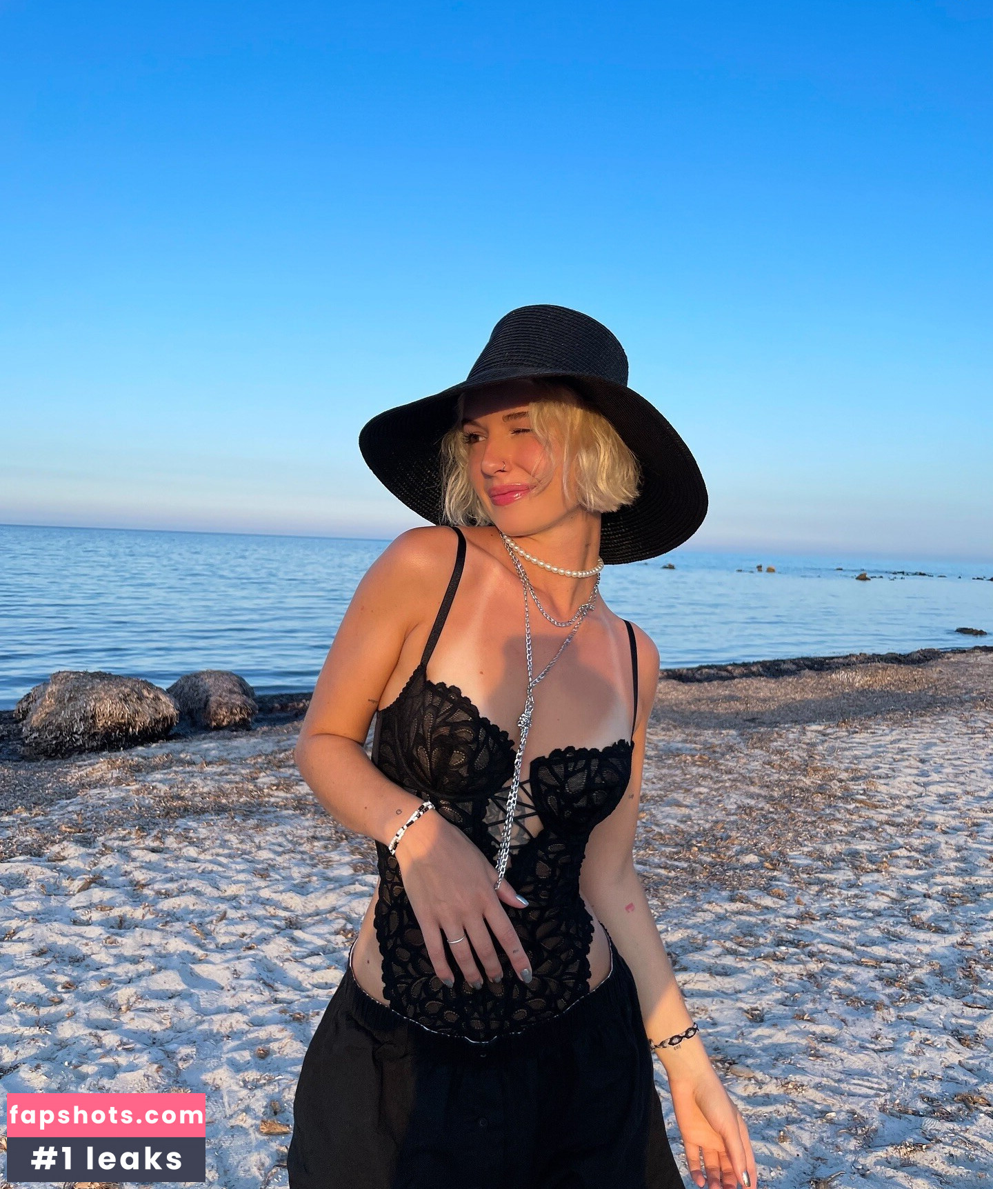 Clotilde Gauneau Nahé úniky fotek pouze od fanoušků #13 - Fapshots