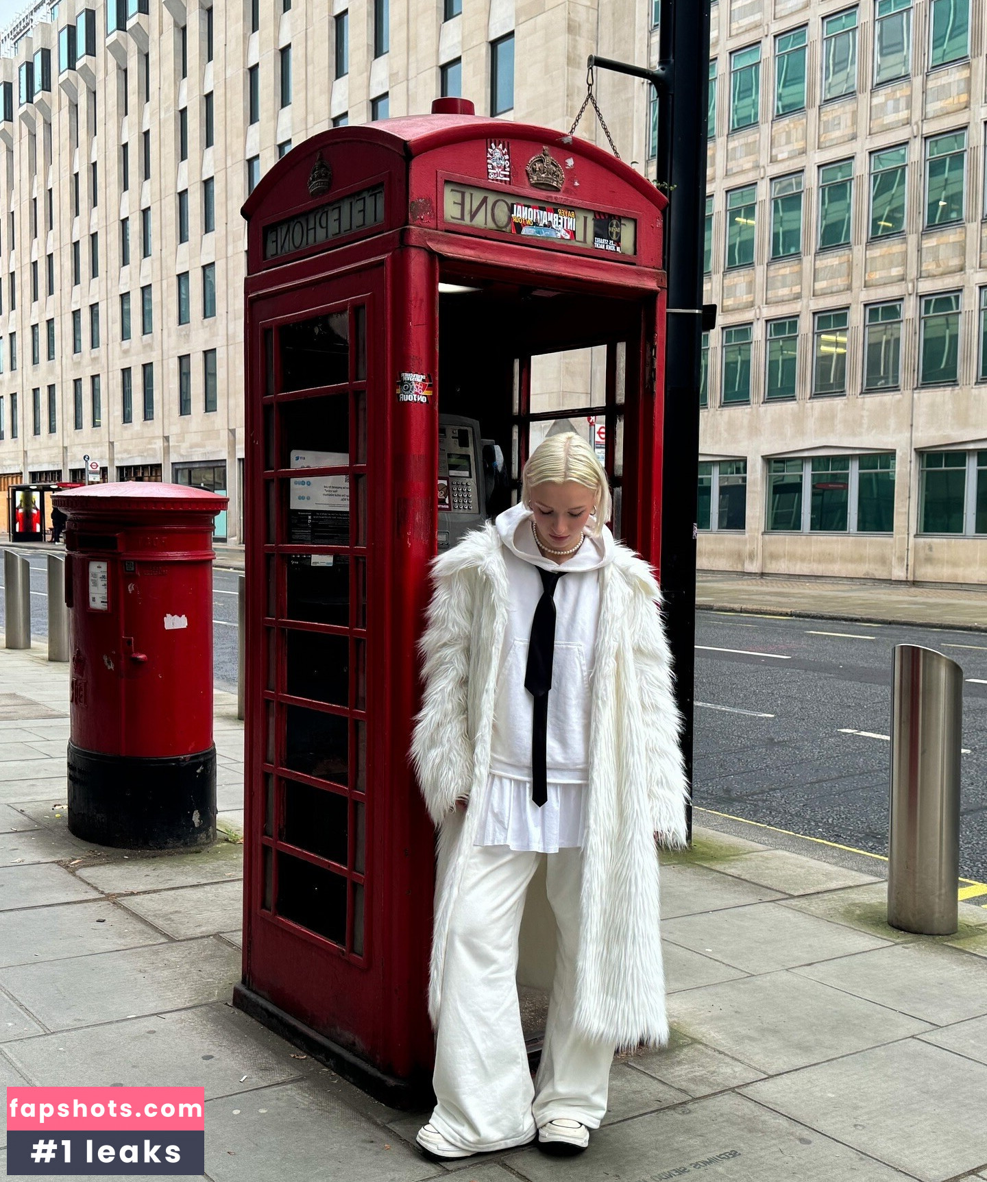 Clotilde Gauneau Nahé úniky fotek pouze od fanoušků #27 - Fapshots