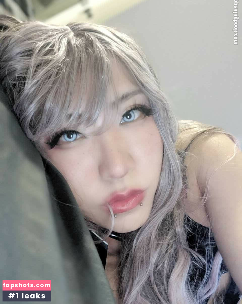 Cloudyninecos gallery photo #19