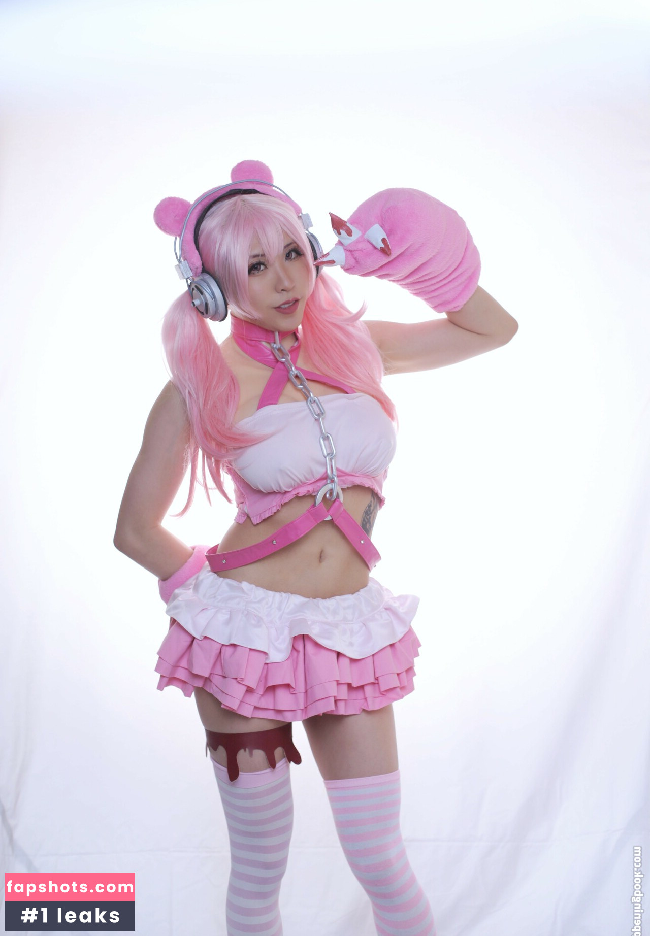 Cloudyninecos gallery photo #22