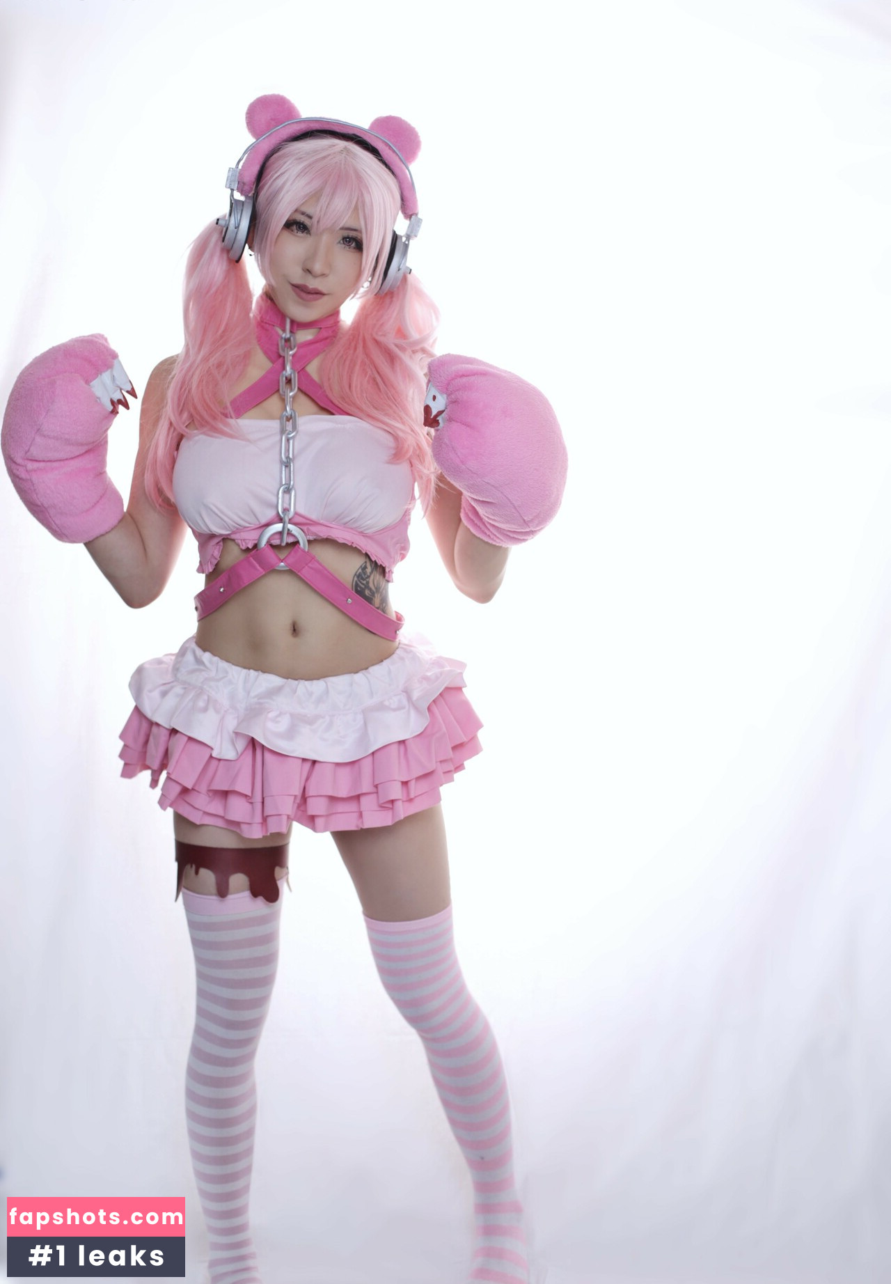 Cloudyninecos gallery photo #7