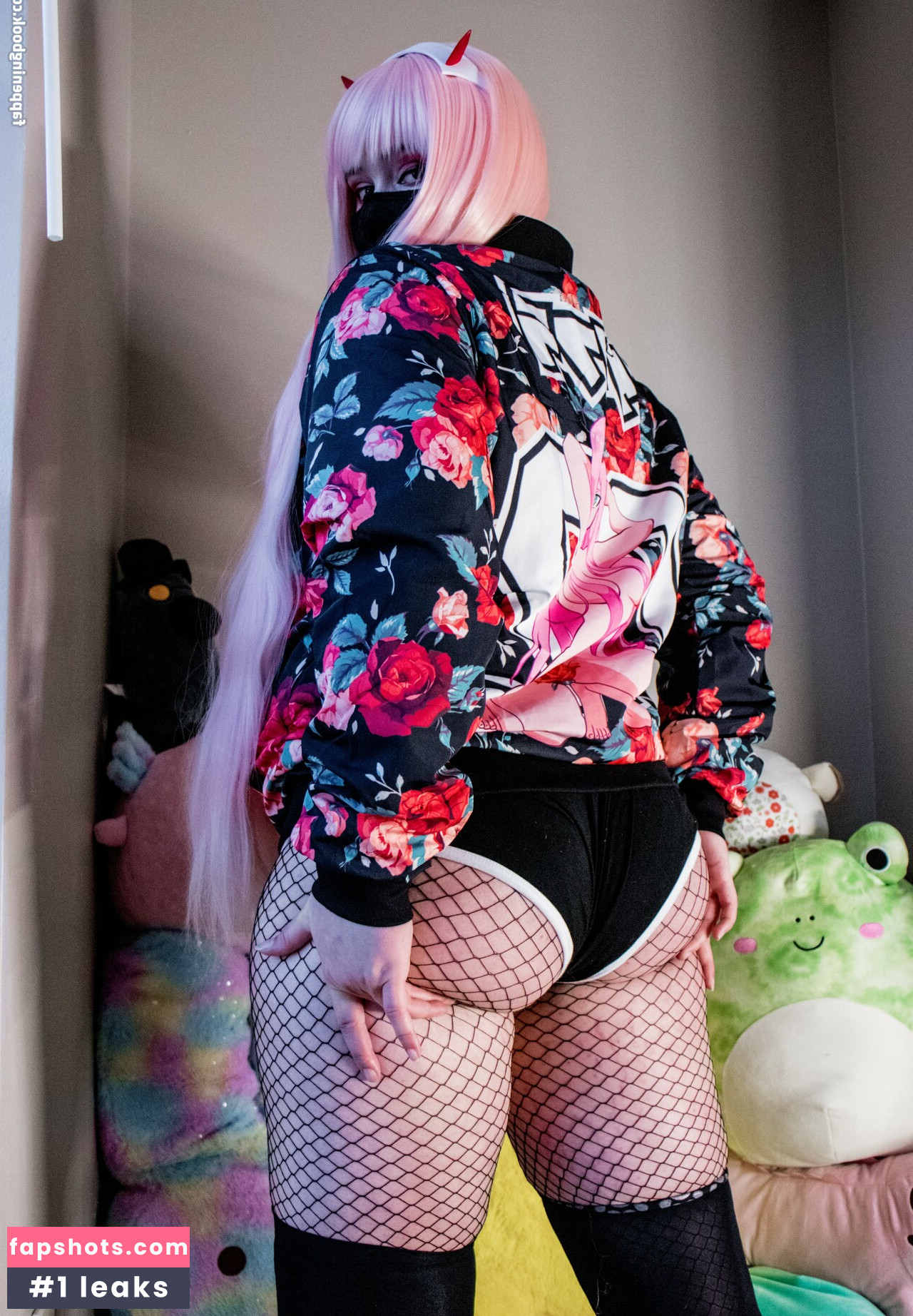 CloverCosplays Nude Leaks OnlyFans Photos #43 - LeakJerk