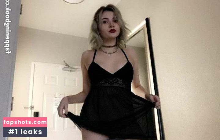 Cloveress gallery photo #17