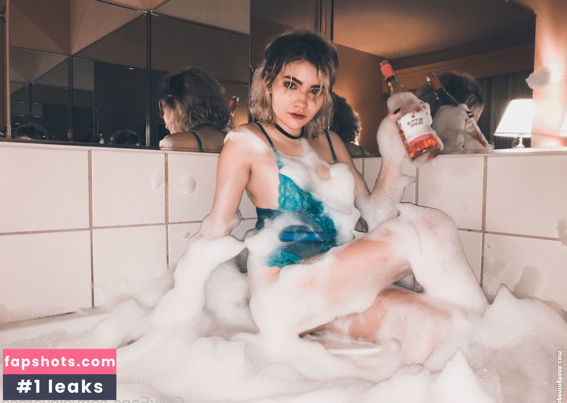 Cloveress gallery photo #56