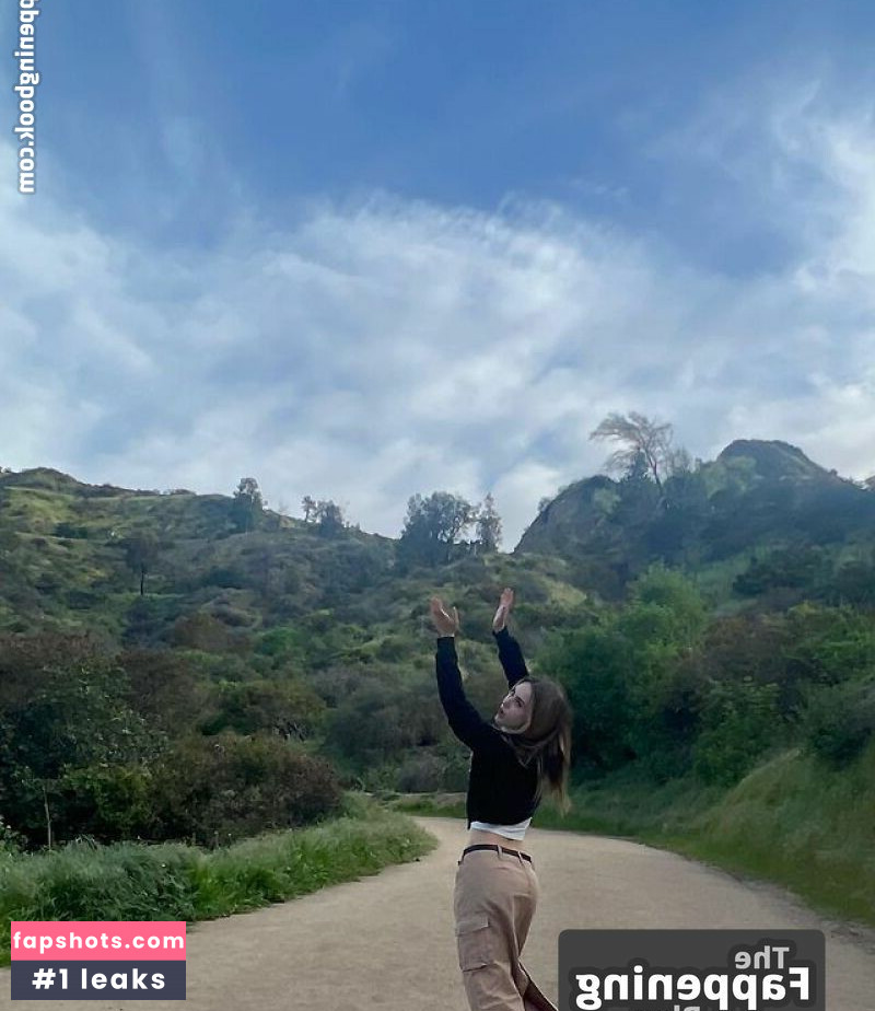 Coco Arquette gallery photo #16