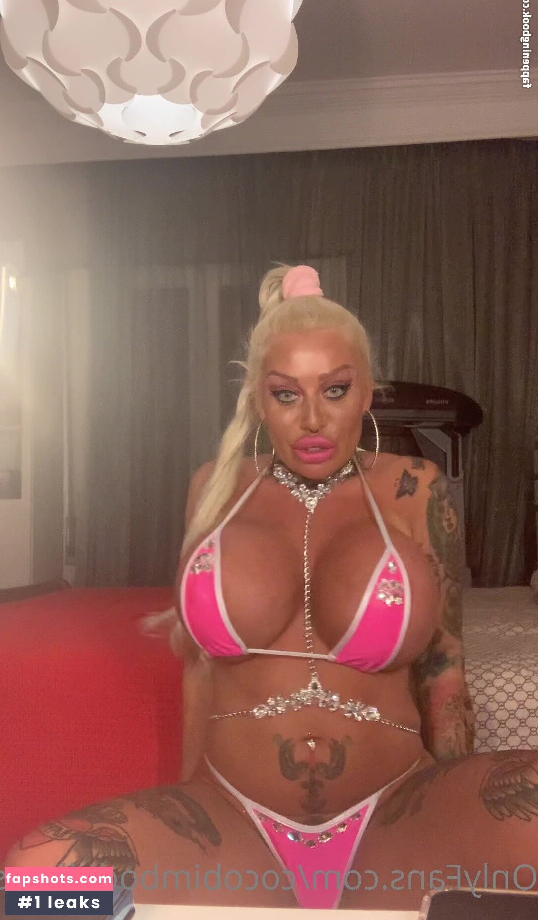 Coco Bimbodoll Amsterdam gallery photo #3