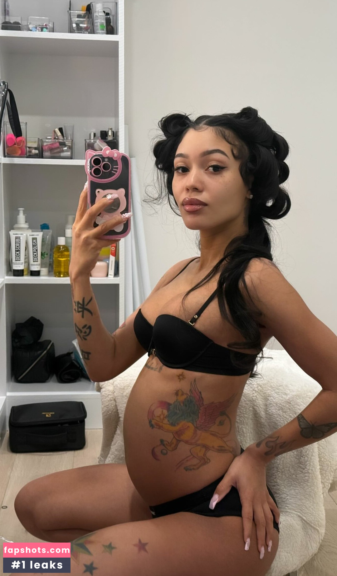 Coi Leray gallery photo #13