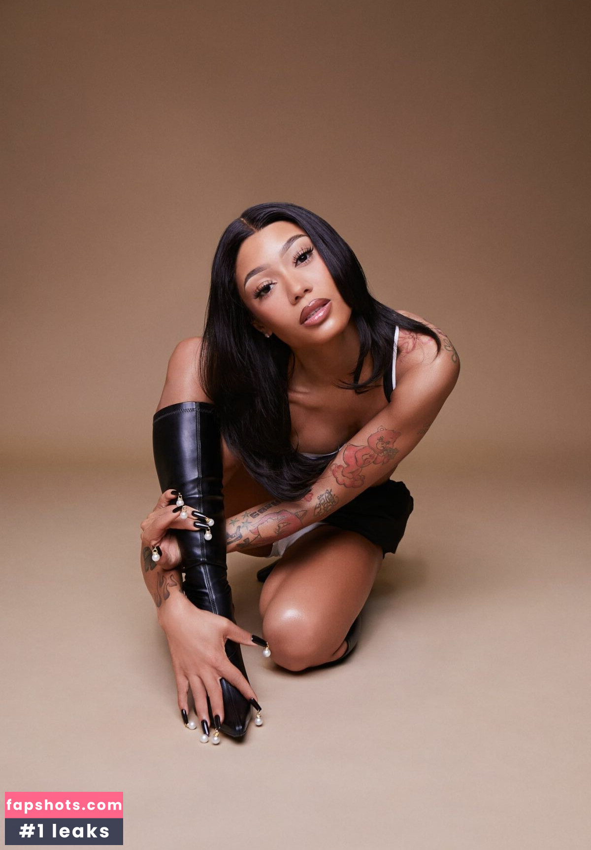 Coi Leray gallery photo #157