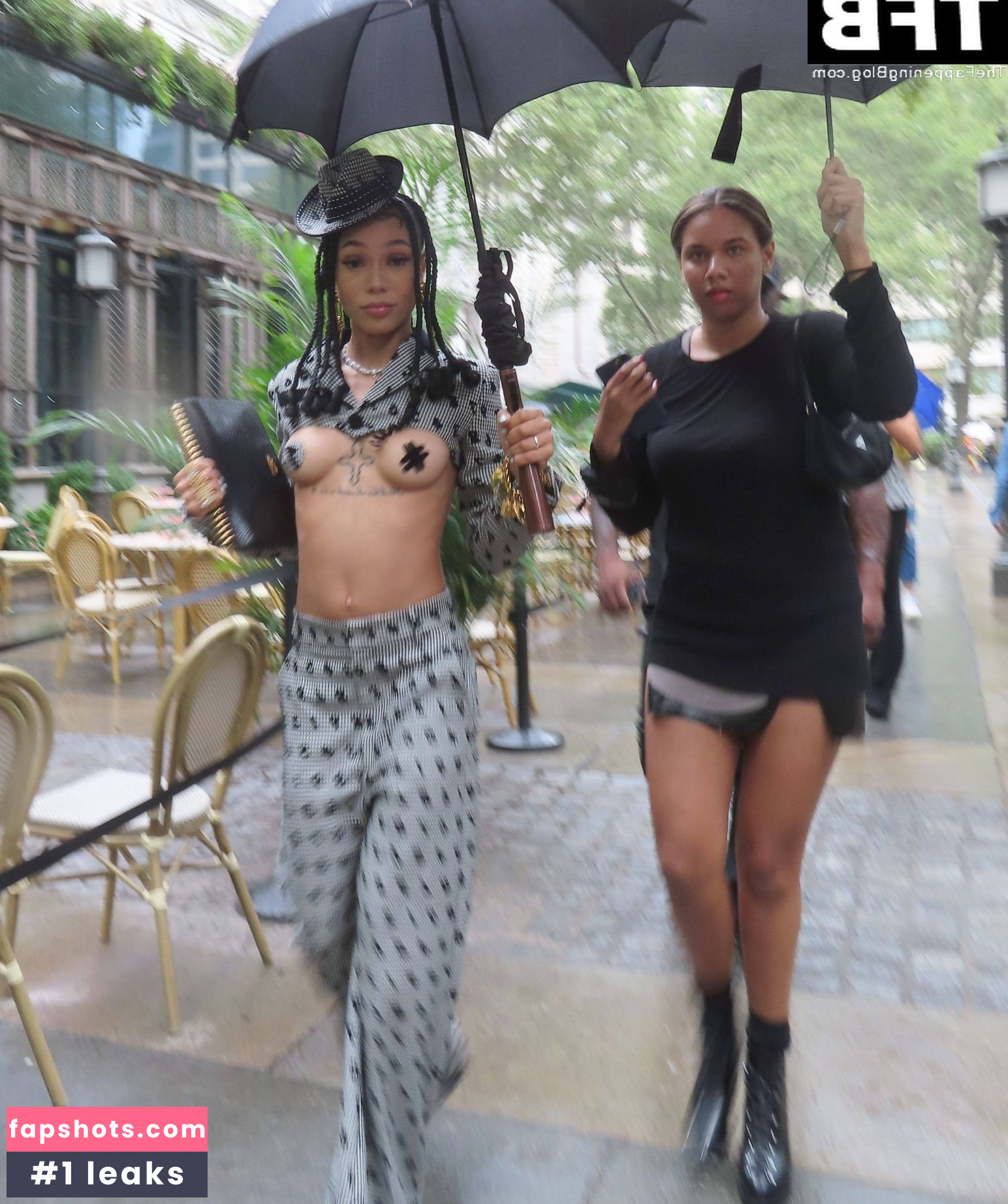 Coi Leray gallery photo #300