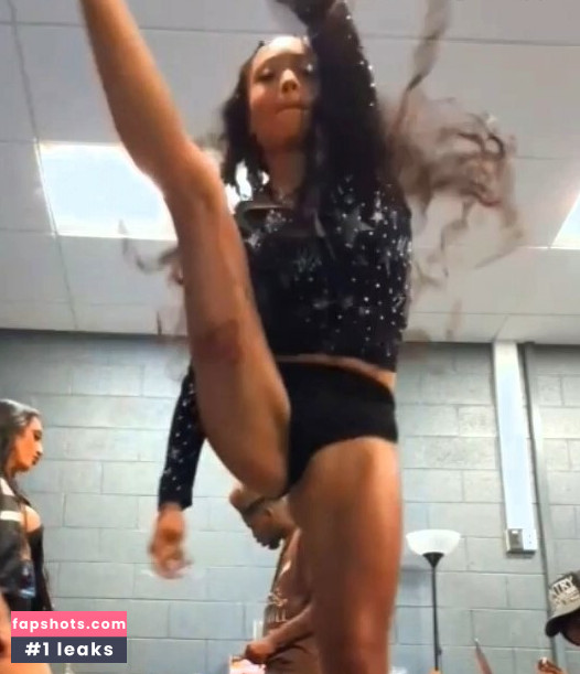 Coi Leray gallery photo #43