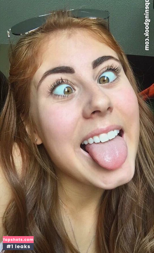 Colleen Marcoux gallery photo #16