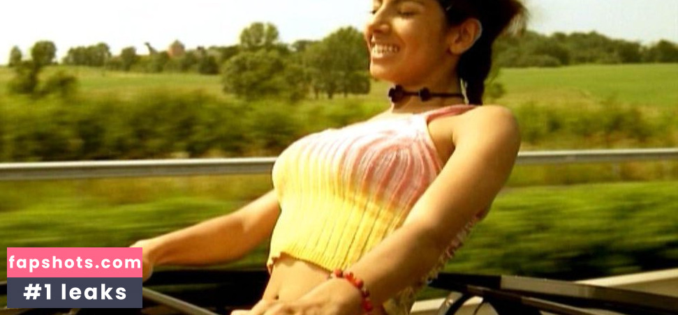 Collien Fernandes gallery photo #7