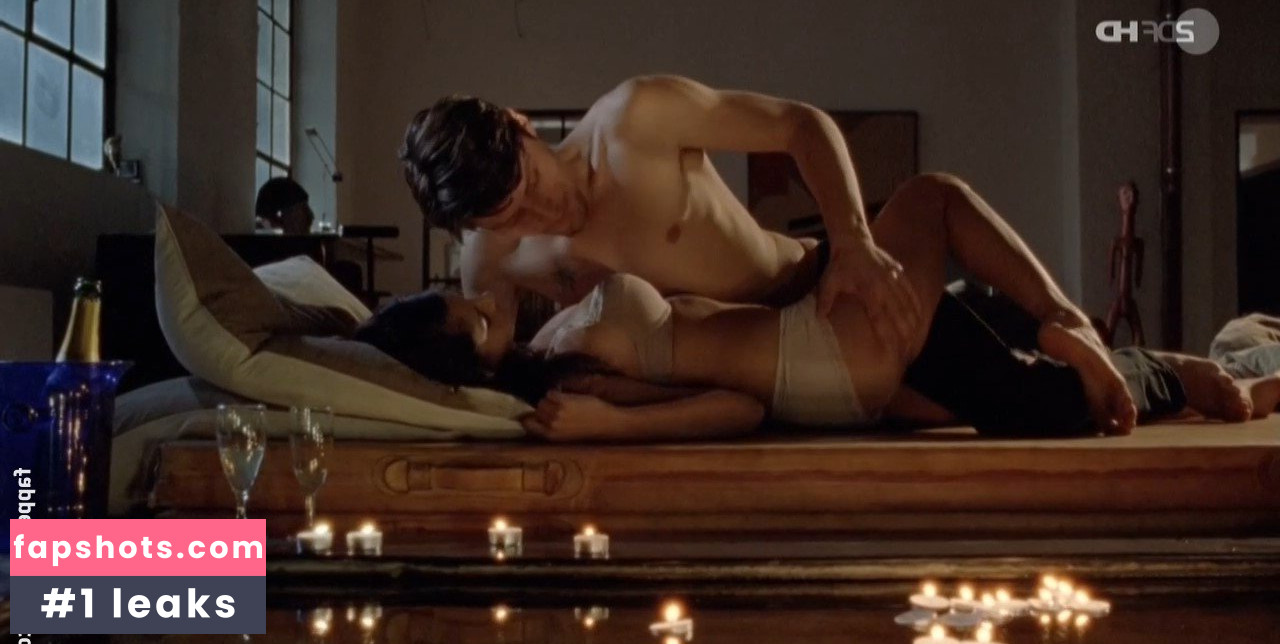 Collien Ulmen gallery photo #3