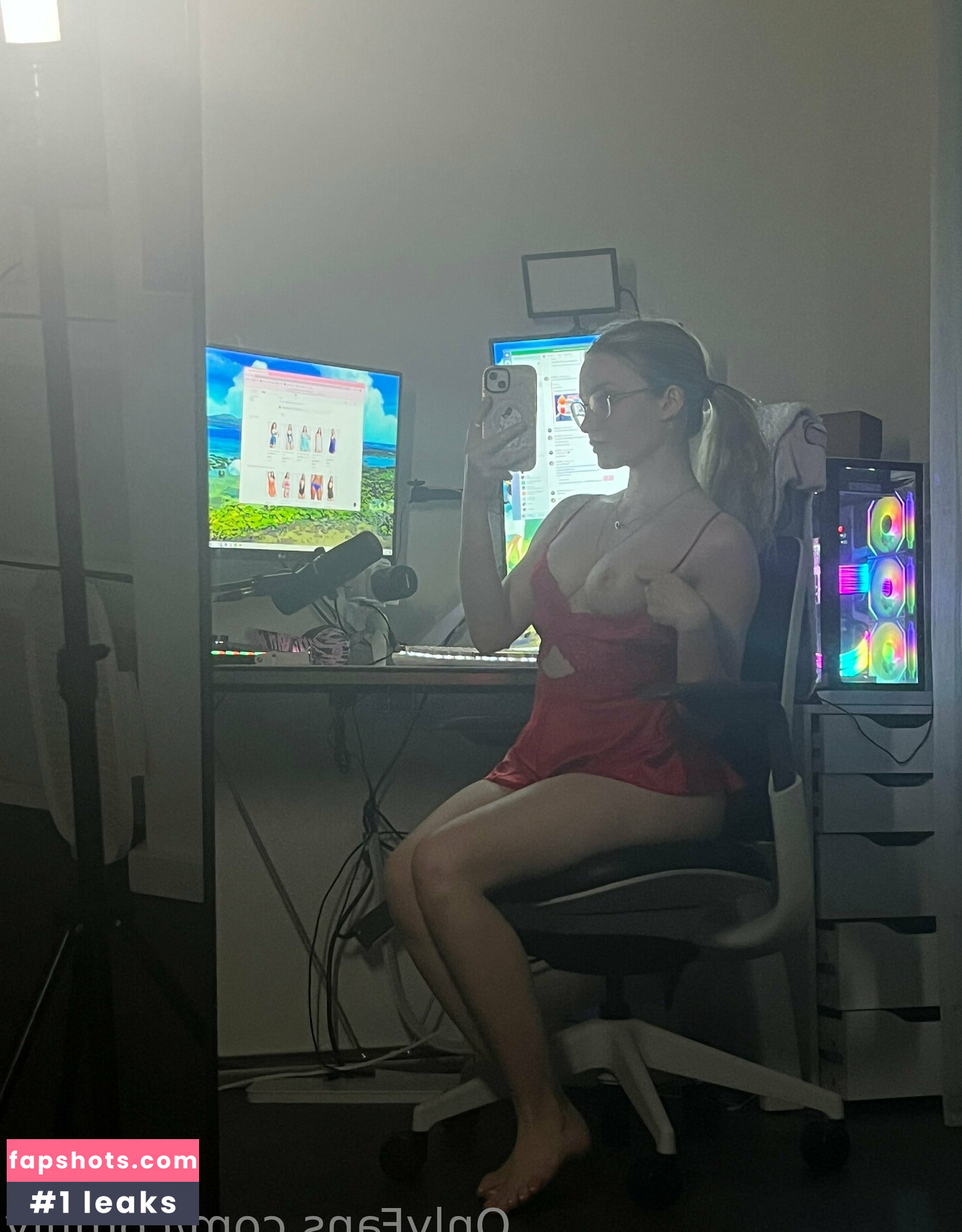 Comflly Nacktheit OnlyFans Fotos #16 - Fapshots